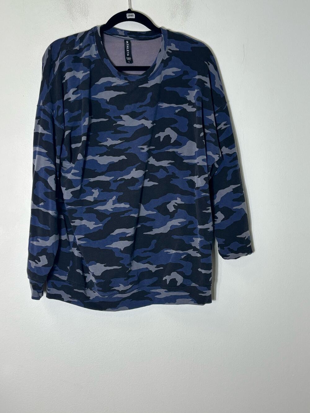 Athleta Navy Black Camo Long Sleeve Light Weight Sweatshirt Sz L